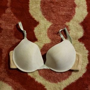 Preloved 32DD bra